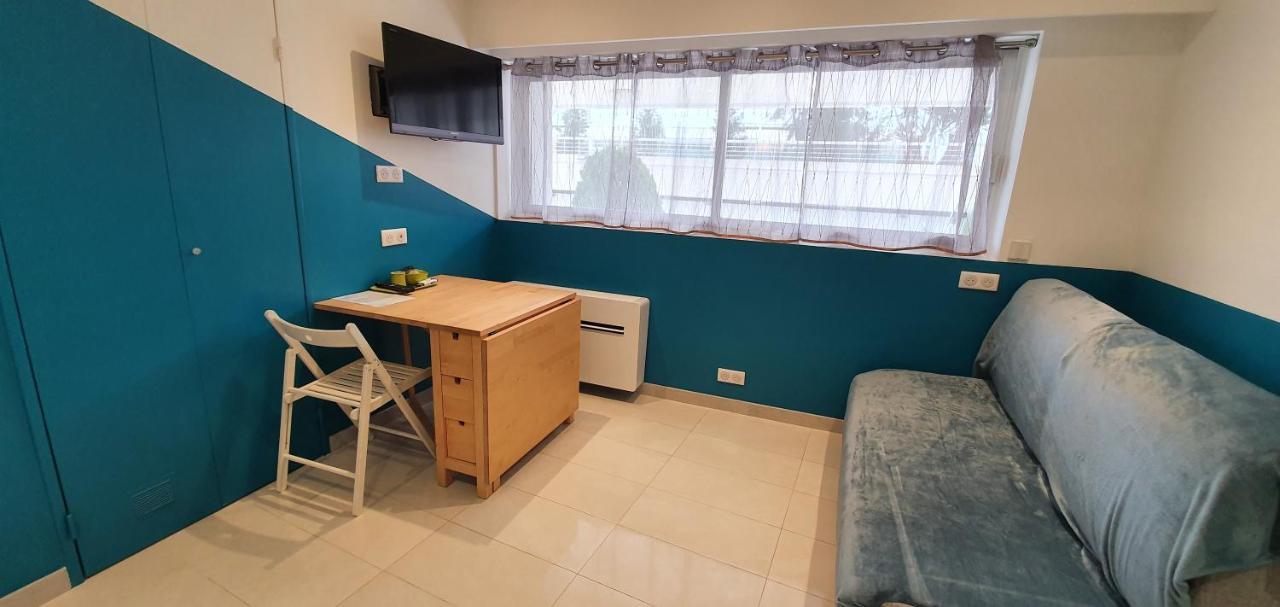Fame - Marina Baie Des Anges Apartman Villeneuve-Loubet Kültér fotó